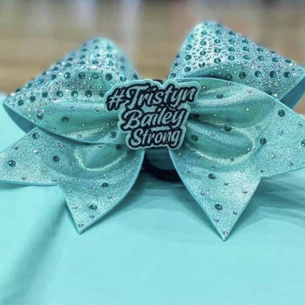 Meet your Posher, Constance